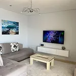 Lovely 2 Bedroom With A Great Sea View