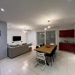Lovely 2 Bedroom With A Great Sea View * Саранда