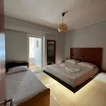 Apartment Lovely 2 Bedroom With A Great Sea View *