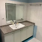 Lovely 2 Bedroom With A Great Sea View Apartamento Sarandë