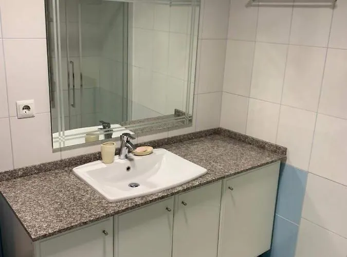Lovely 2 Bedroom With A Great Sea View Apartament Saranda